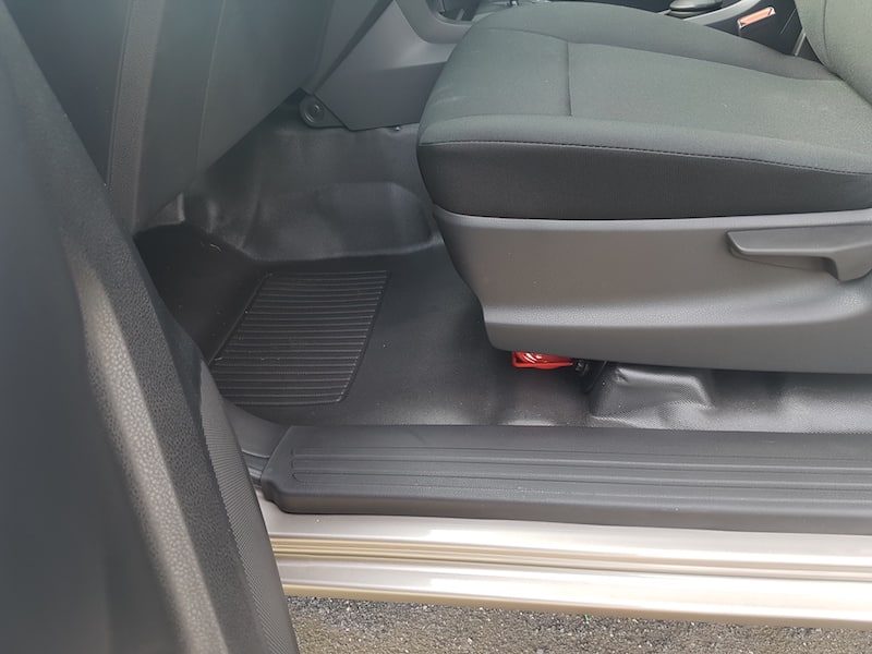 Isuzu DMax 2nd Gen (2011-2020) Fire Extinguisher Bracket
