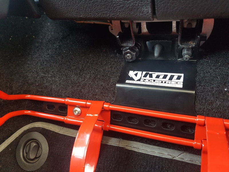 VW Golf (MK 4) Fire Extinguisher Bracket