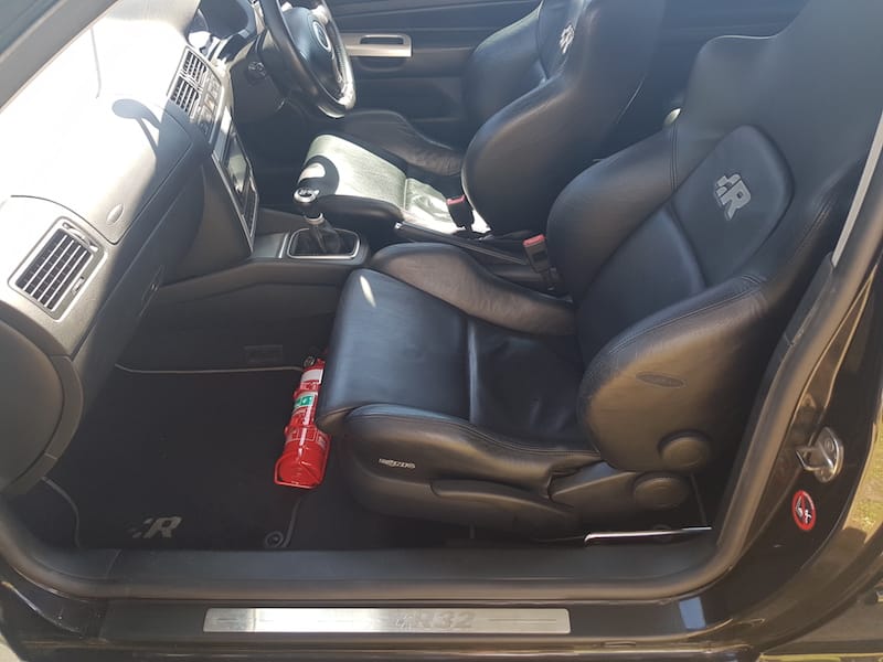 VW Golf (MK 4) Fire Extinguisher Bracket