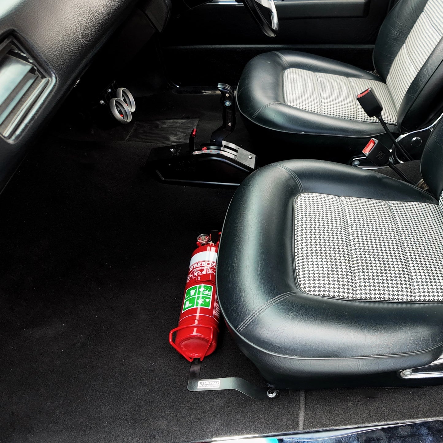 Holden HQ, HJ, HX, HZ Fire Extinguisher Bracket