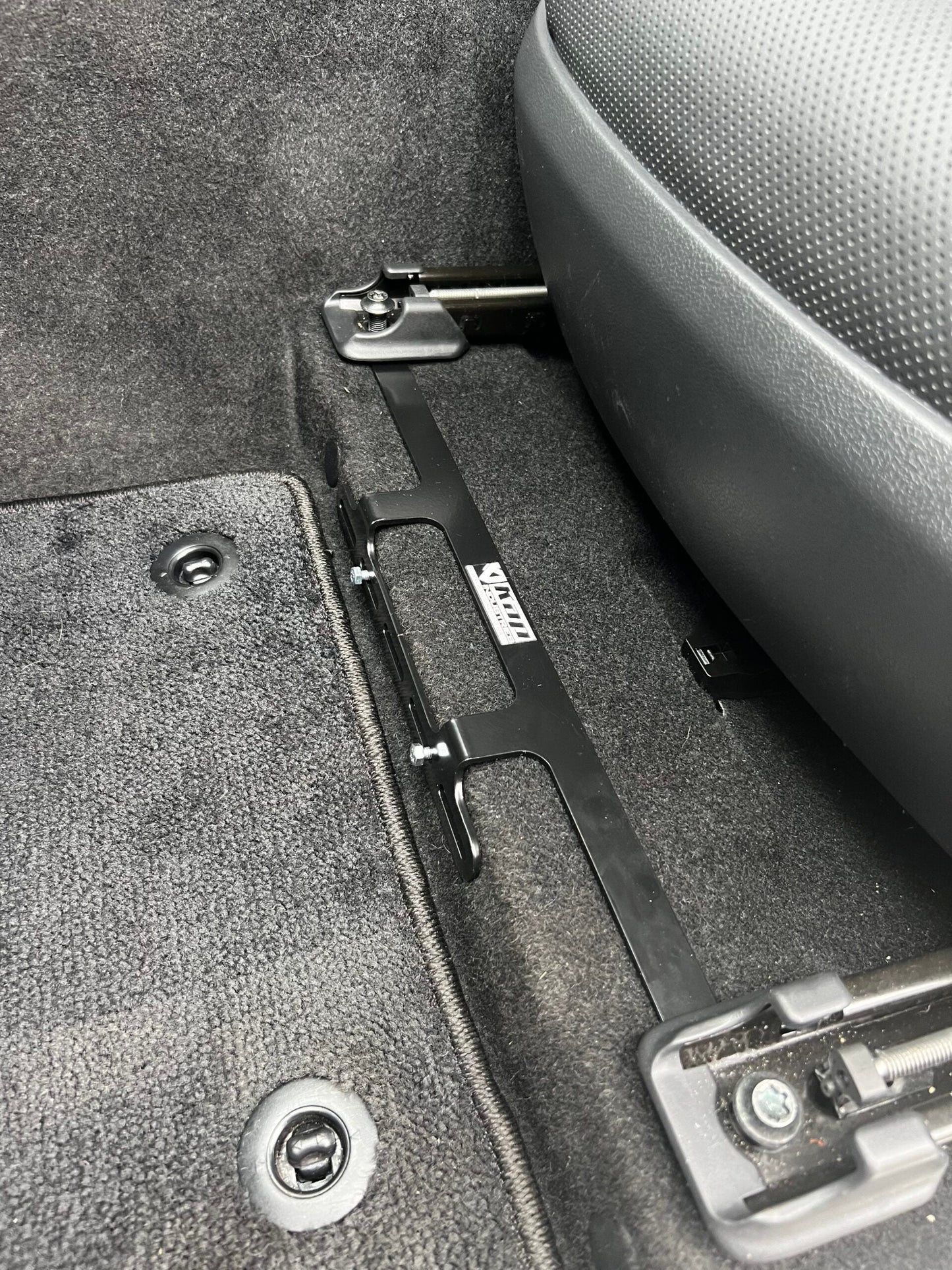 Suits Toyota Landcruiser 300 Series Fire Extinguisher Bracket