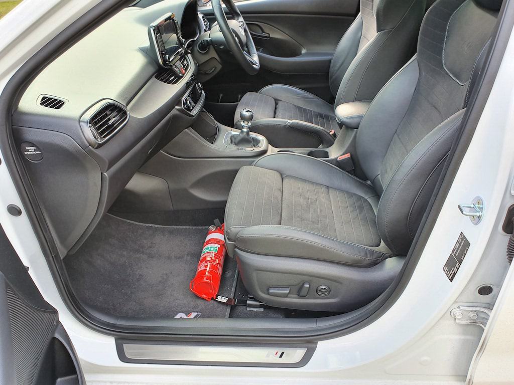 Hyundai I30N Fire Extinguisher Bracket