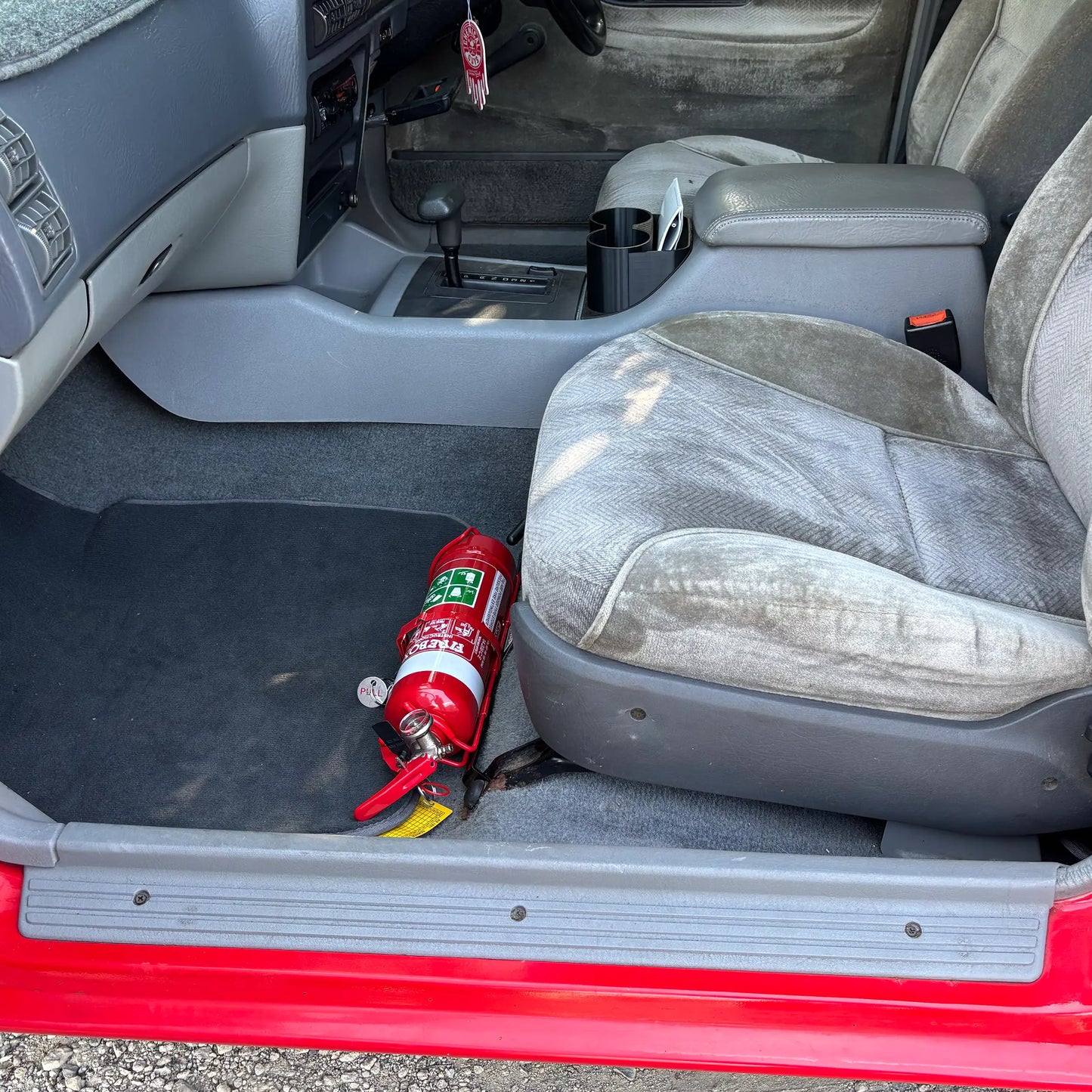 Ford Falcon E Series (EA,EB,ED,EF,EL) Fire Extinguisher Bracket