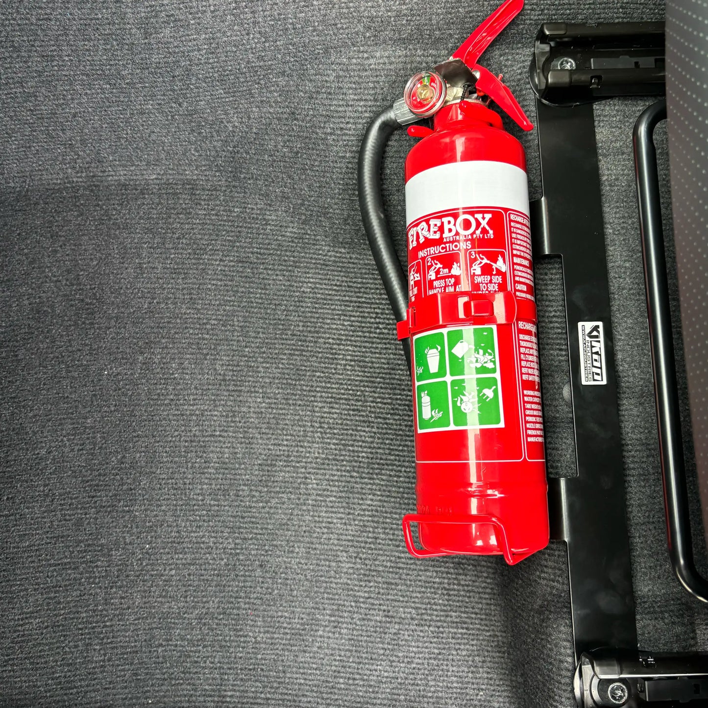 Mitsubishi Triton MV 2024+ Fire Extinguisher Bracket