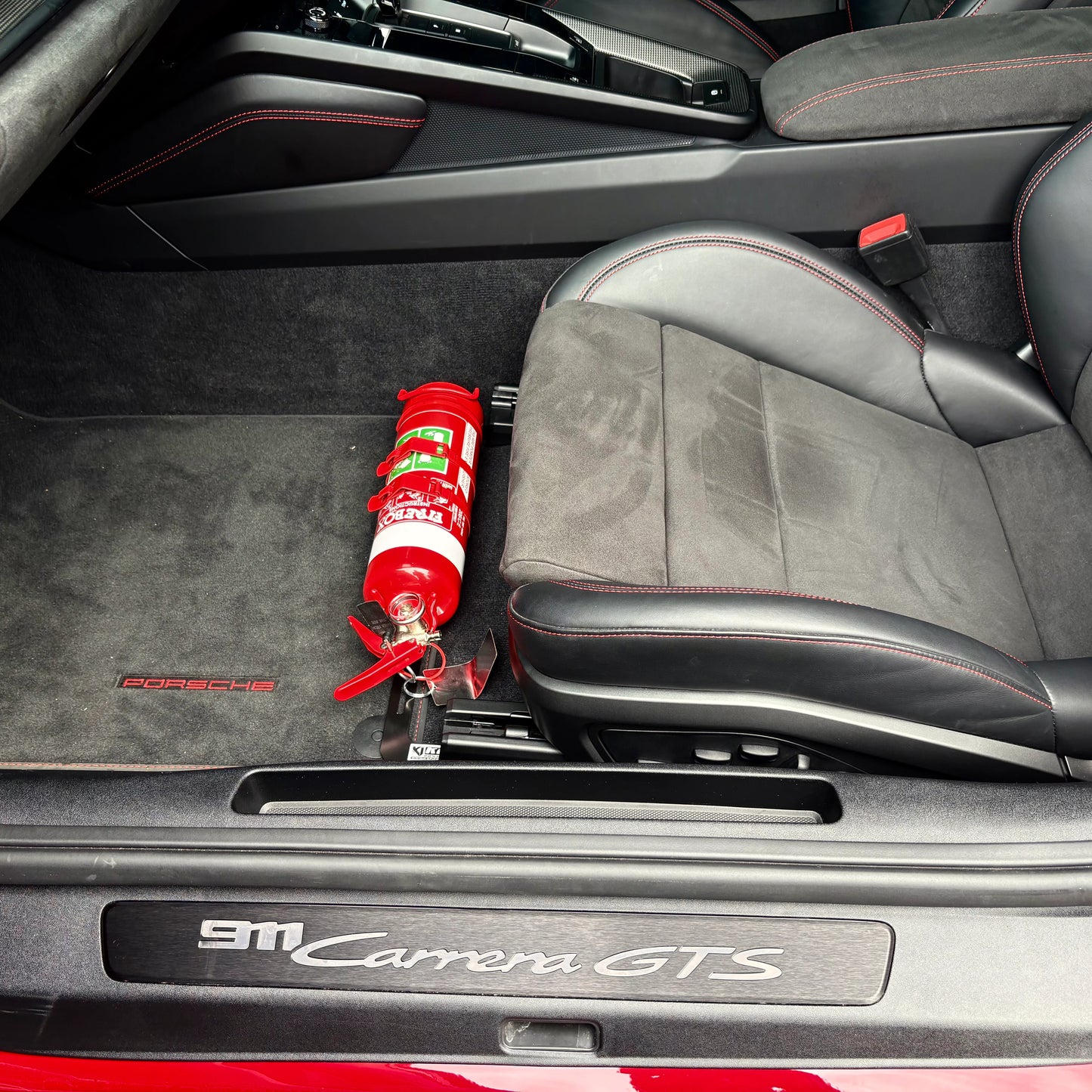 Porsche 911 (997) Fire Extinguisher Bracket