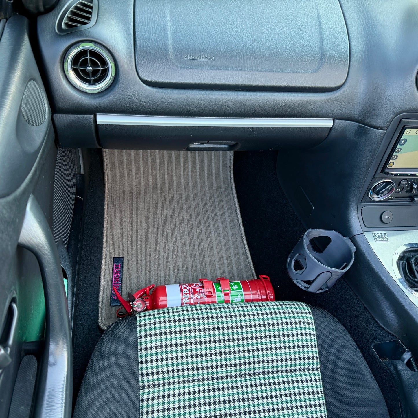 Mazda MX-5 Miata (NA,NB) Fire Extinguisher Bracket