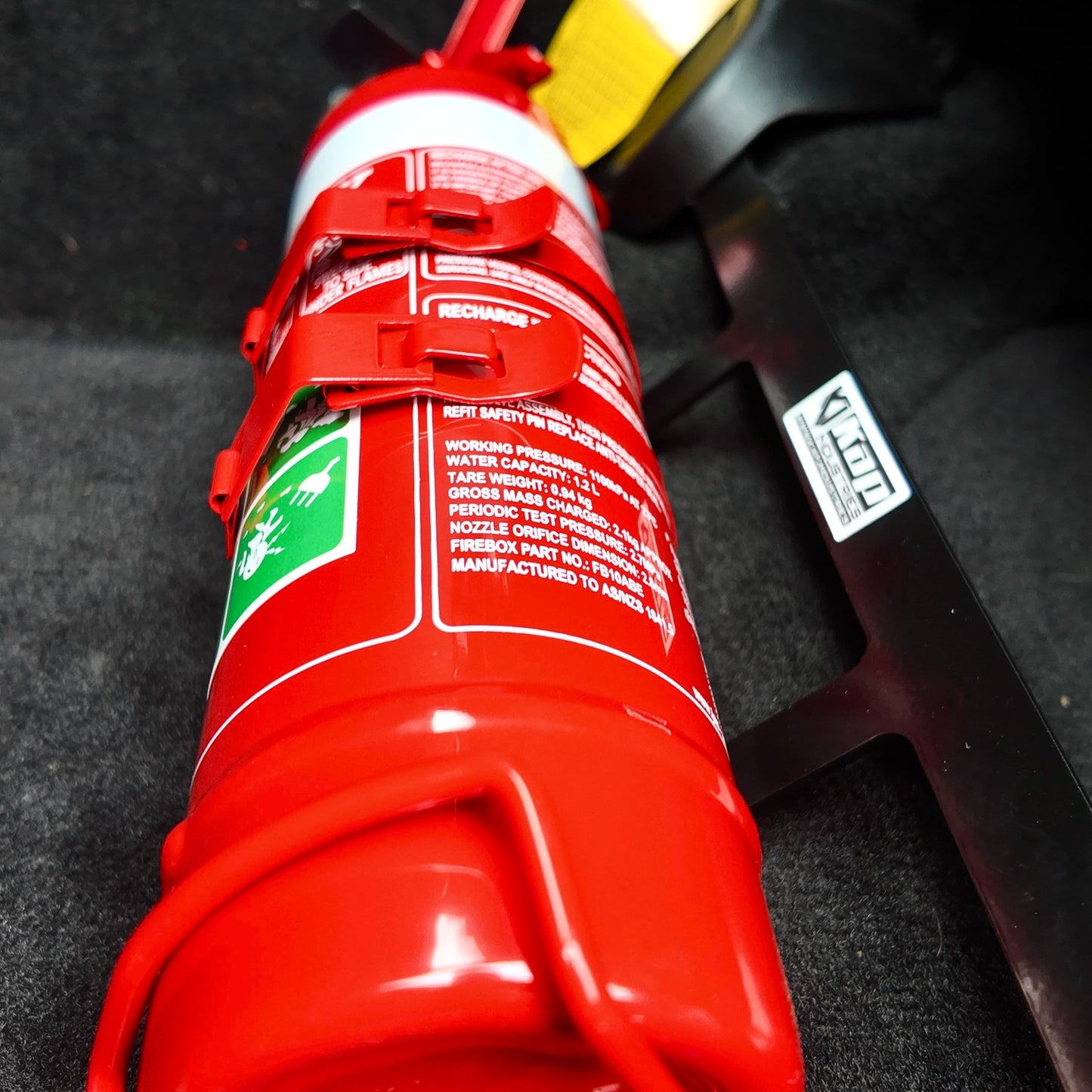 Jeep Grand Cherokee SRT (WK2) Fire Extinguisher Bracket