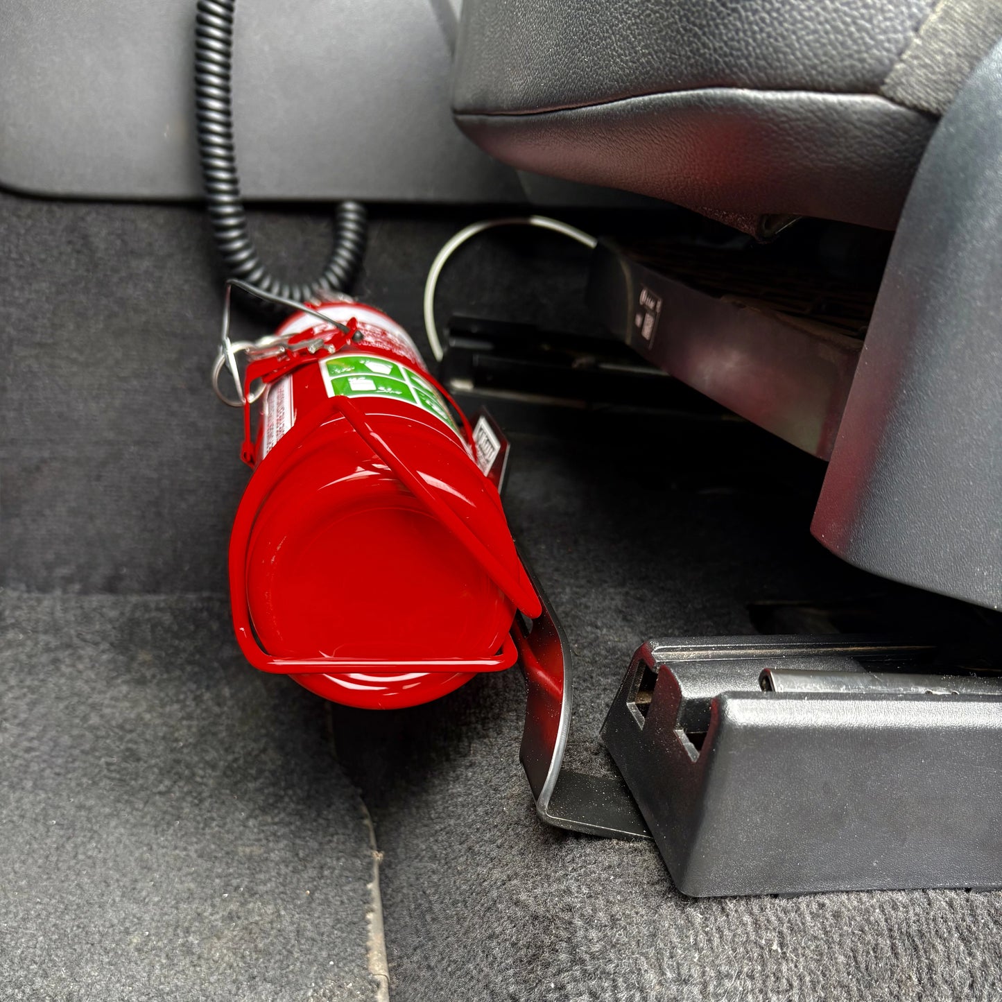 Landrover Discovery 5 Fire Extinguisher Bracket