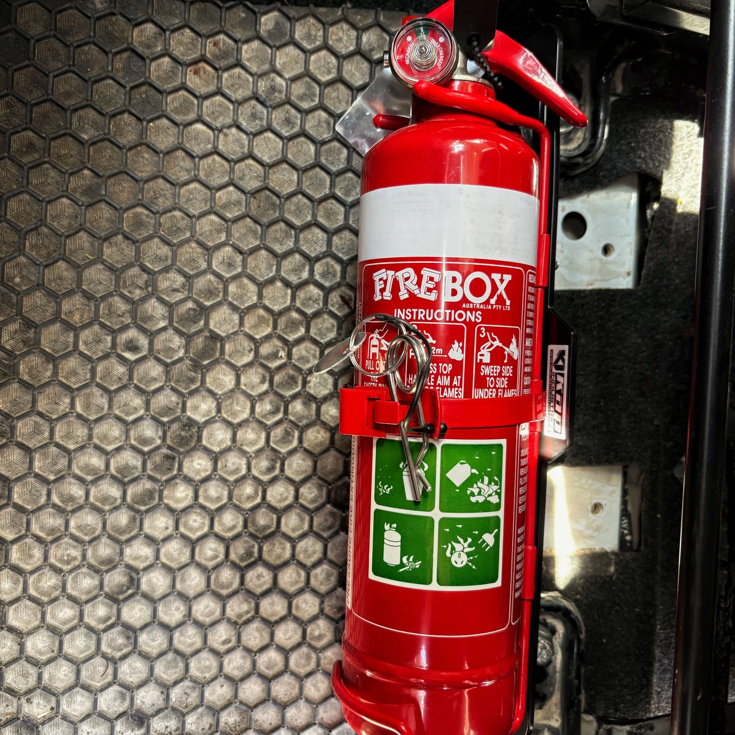 Mahindra Pik Up Fire Extinguisher Bracket