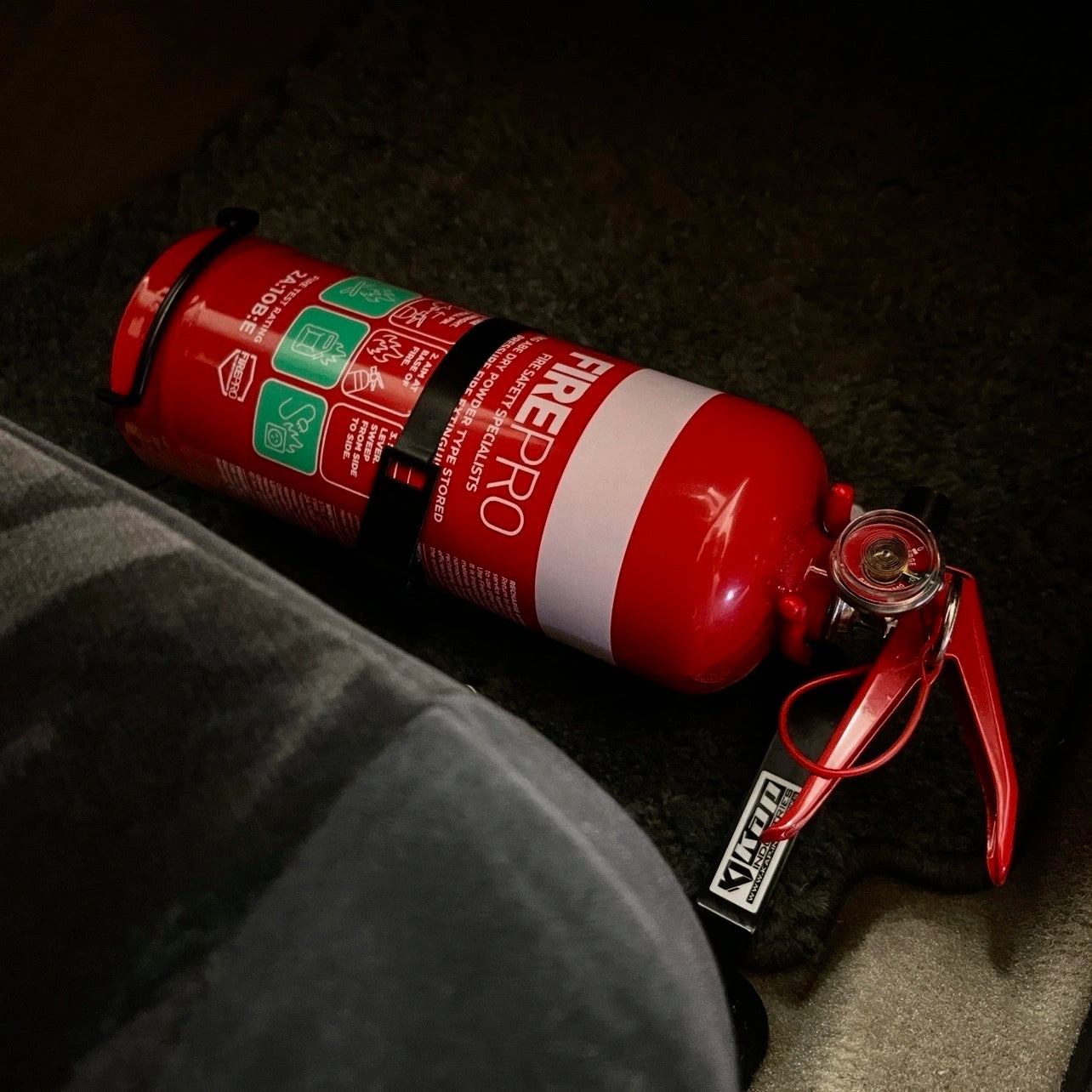 Nissan C35 Laurel Fire Extinguisher Bracket