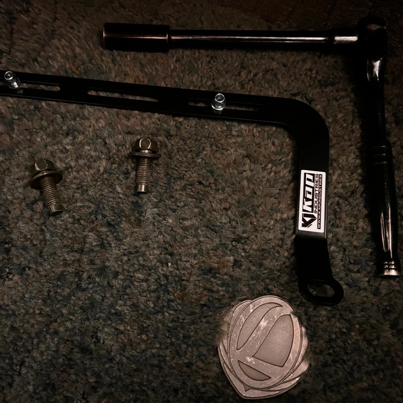 Nissan C35 Laurel Fire Extinguisher Bracket