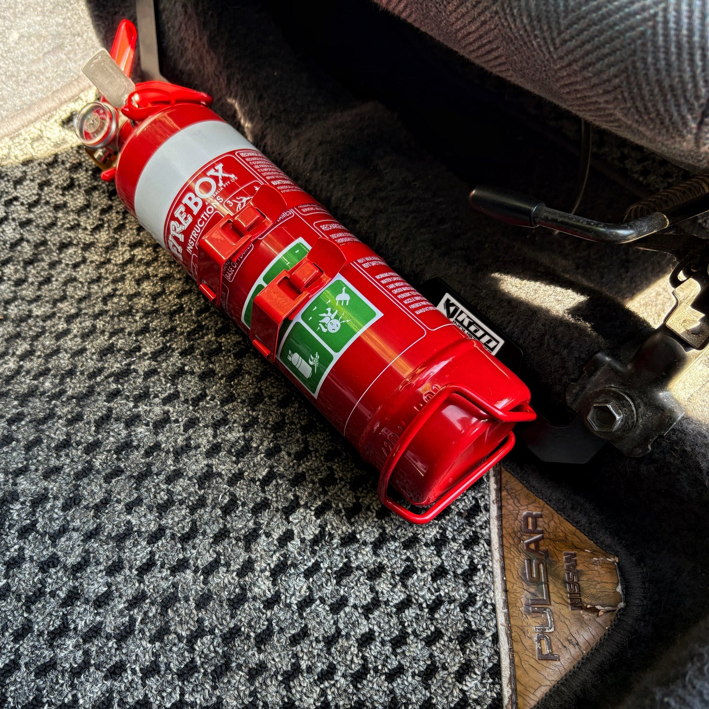 Nissan Pulsar N14, N15 SSS/GTi-R Fire Extinguisher Bracket